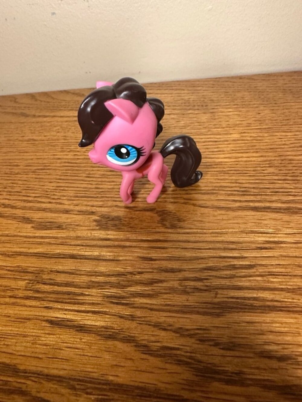 HORSE #3292 - Littlest Pet Shop - Hasbro LPS pony pink and black